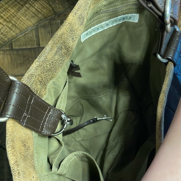 Rough & Tumble Pillow Bucket in MEL Nubuck - Picture 4 of 5